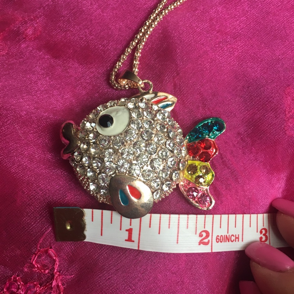 Fish Necklace - Picture 4 of 6